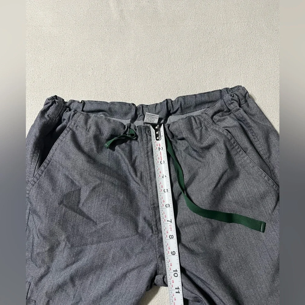 Figs mens small